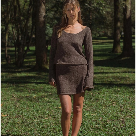 Paloma Knit Set in Truffle - Picture 3 of 6